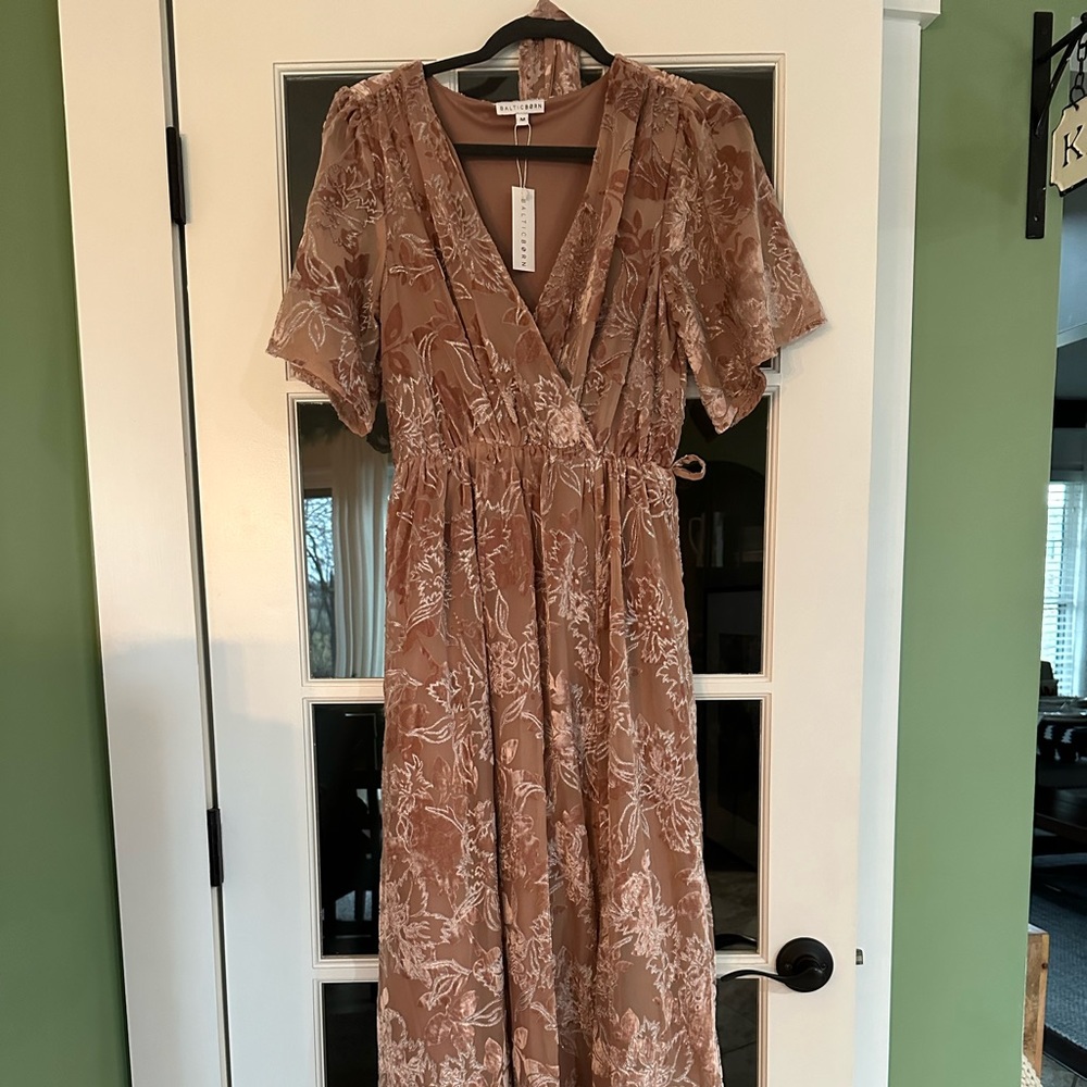 Baltic Born Floral Maxi Dress in Dusty Rose and Ivory